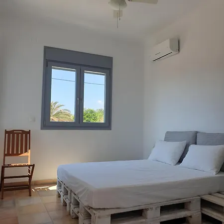 Holiday home Sun N Sea Marathopoli